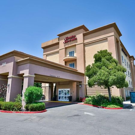 Hampton Inn & Suites Pittsburg Exteriör bild