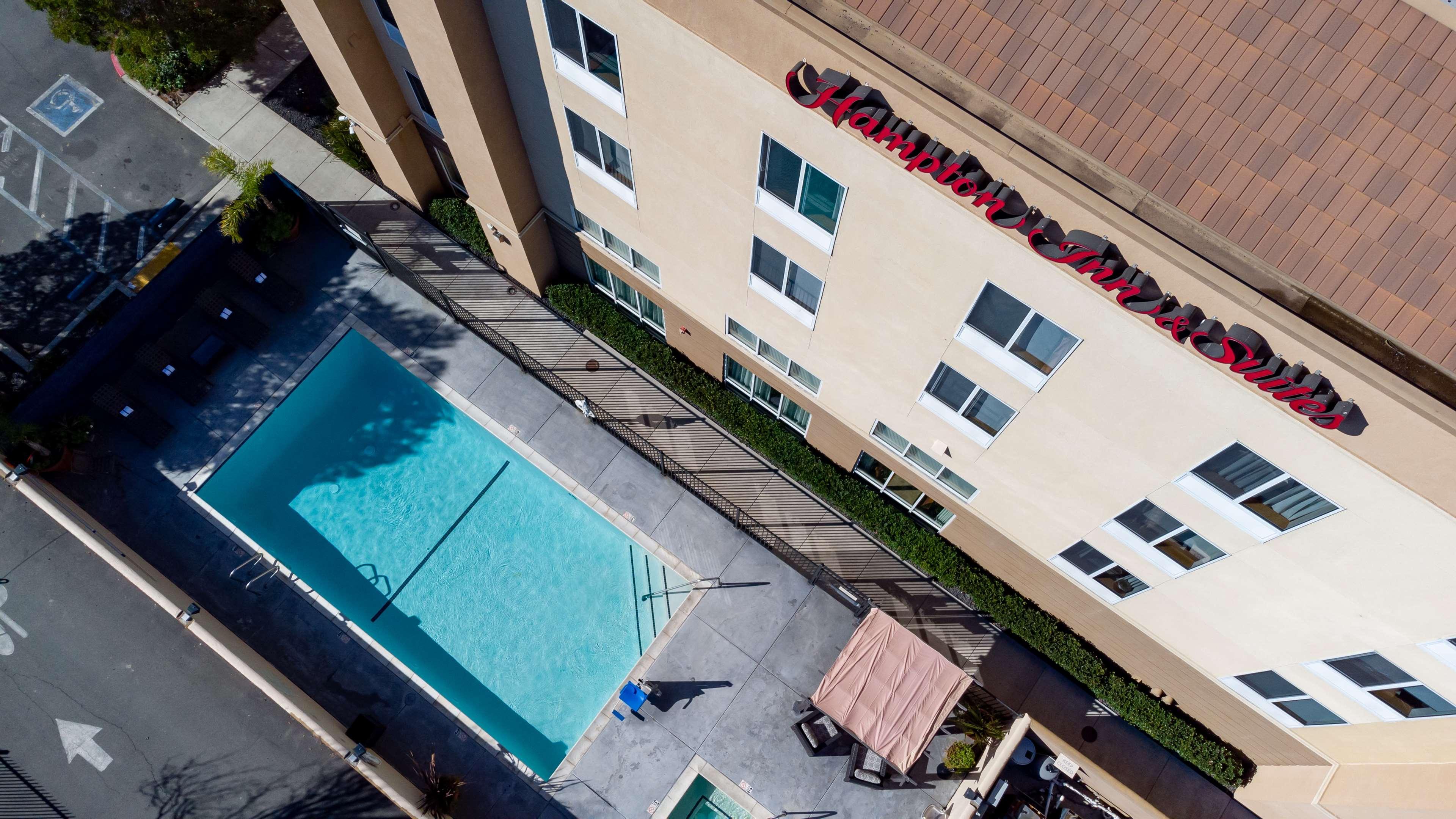 Hampton Inn & Suites Pittsburg Exteriör bild