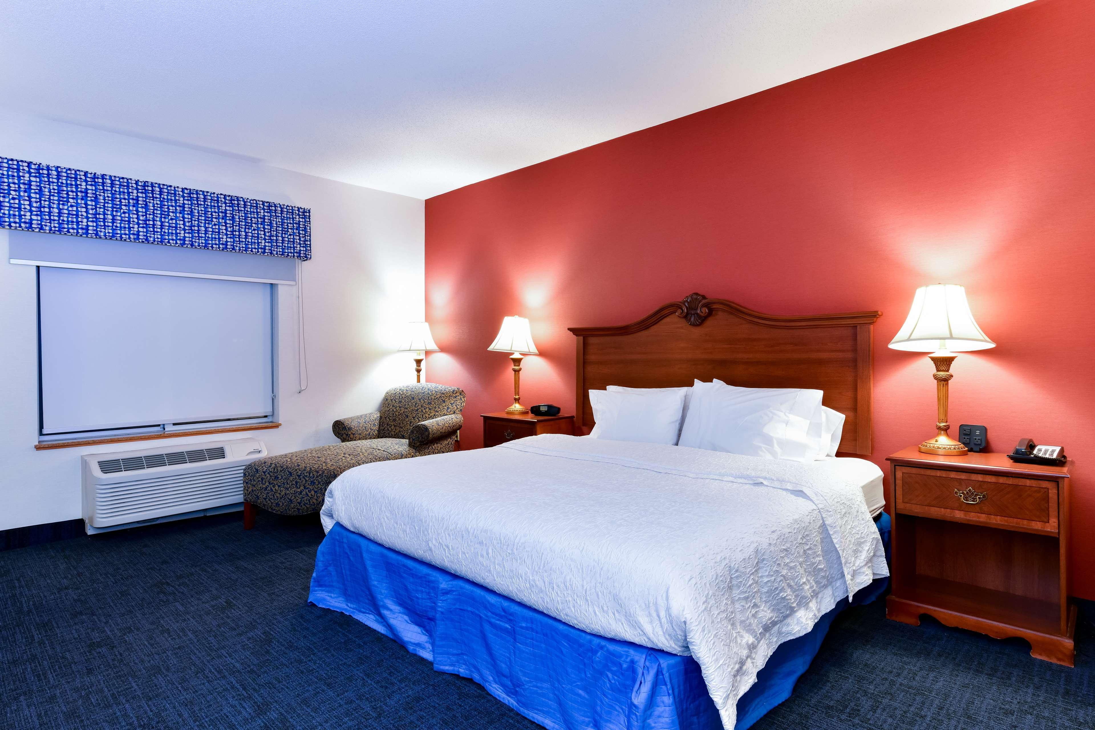 Hampton Inn & Suites Pittsburg Exteriör bild