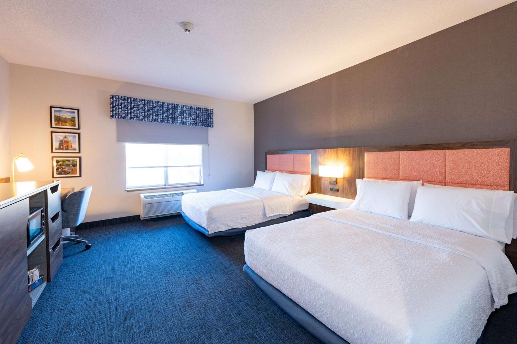 Hampton Inn & Suites Pittsburg Exteriör bild